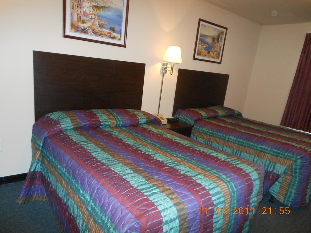 Intown Suites Extended Stay Select Hampton Va Eksteriør bilde